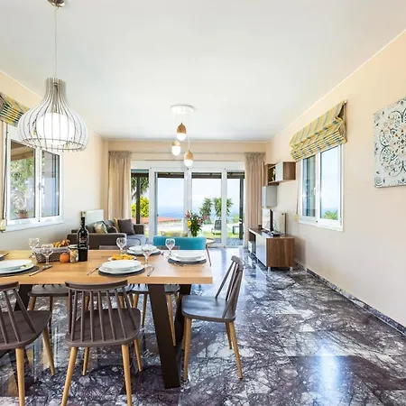 Daire Stella House *
